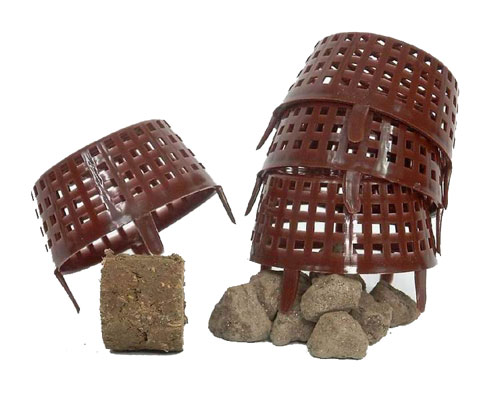 Dünger-Halter (10 Stück) Diese Dünger-Körbchen bieten Schutz vor Vögeln und dienen zur sicheren Befestigung auch an unebenen Stellen oder bei Felsenpflanzungen. Die Düngekugeln werden beim Gießen auch nicht von der Schale heruntergespült.
Durchmesser: 4 - 5 cm
Inhalt: 10 Stück