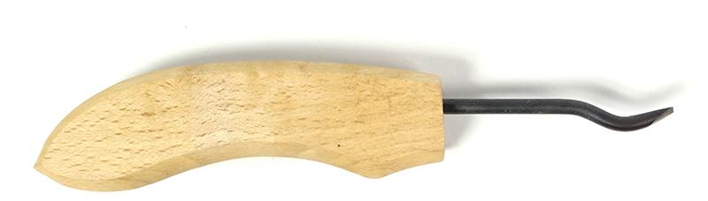 Schnitzwerkzeug zum Bearbeiten und Gestalten von Totholz. 
Echtholzgriff.
Gesamtlänge: 16 cm