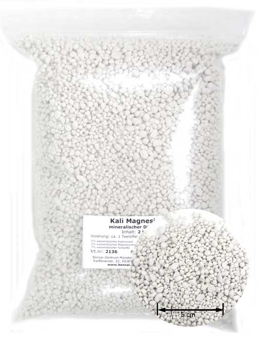 Kali Magnesia Dünger 30% wasserlösliches Kaliumoxid 
10% wasserlösliches Magnesiumoxid
17% wasserlöslicher Schwefel
Dosierung: ca. 1 Teelöffel auf 10x20 cm² Schale