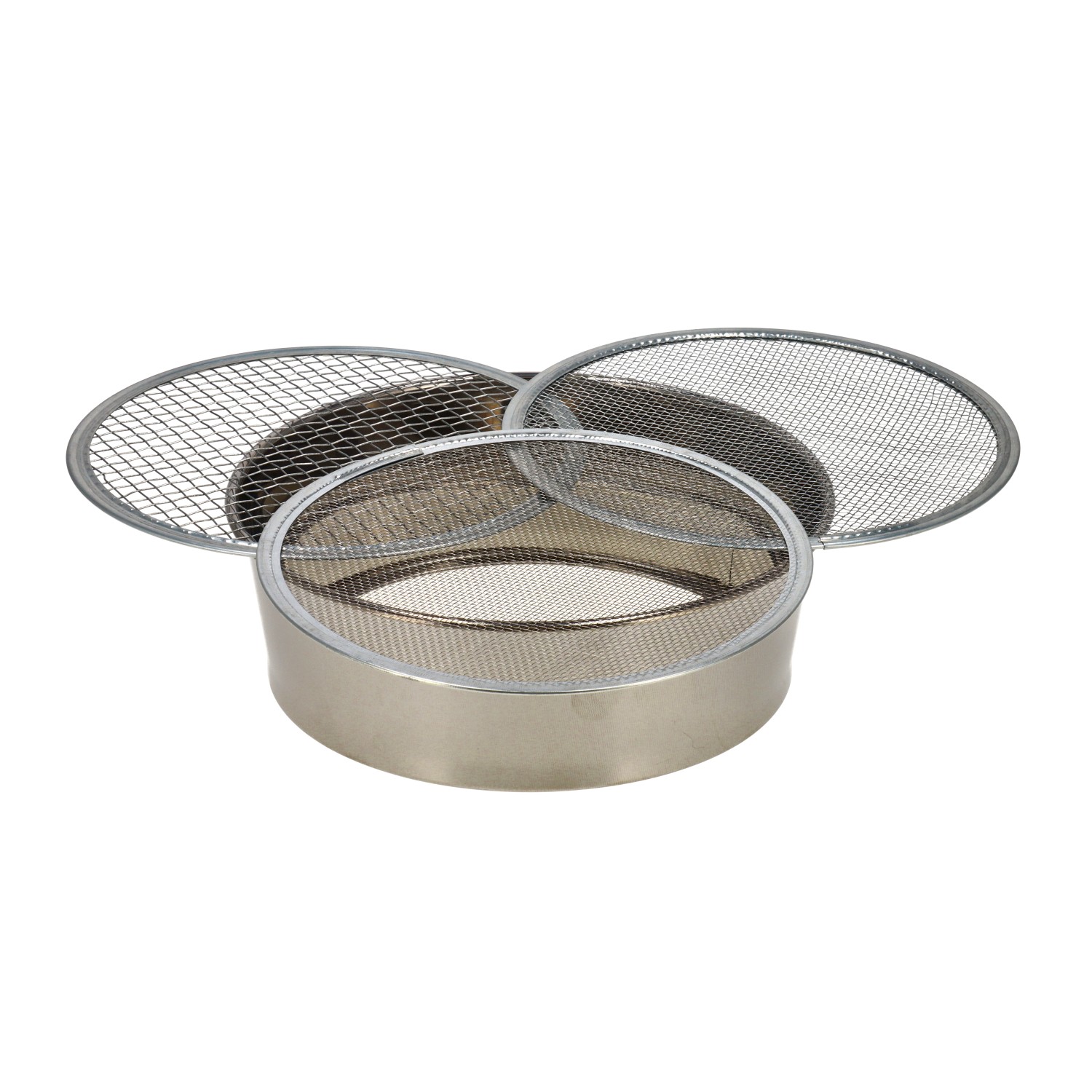 Erdsieb Erhältliche Größen:
- 21 cm Durchmesser (Siebe: 1 mm, 2 mm, 5 mm)
- 30 cm Durchmesser (Siebe: 2 mm, 5 mm, 7,5 mm)
- 37 cm Durchmesser (Siebe: 2 mm, 4,5 mm, 7 mm)
 
Erdsieb aus rostfreiem Edelstahl, mit 3 verschiedenen Siebeinsätzen.
Mit diesen Erdsieben