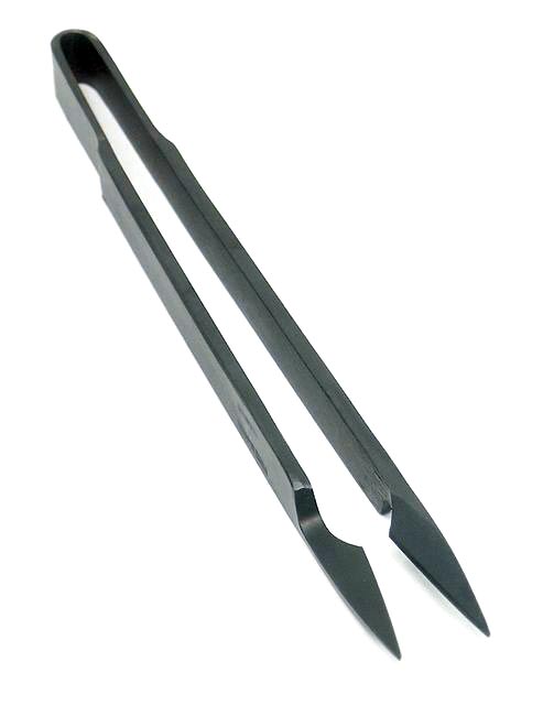 Praktische Hilfe zum Entlauben von blattreichen Bäumen. Made in Japan.

Länge: 170 mm
Hochwertiger Stahl (S)