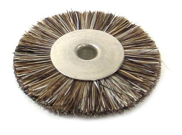 Rotationsbürste Pferdehaar Bürste aus Pferdehaar, passend für Schaftdurchmesser von 3 mm oder 6 mm. 
Durchmesser: 19 oder 24 mm
 
Diese weiche Bürste ist ideal zum Reinigen Ihres Bonsai geeignet.
Passender Schaft: 6 mm