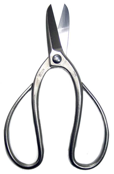 Masakuni Schere (SE, 180 mm) Der Klassiker von Masakuni (Japan). Sehr scharfe Schneide. Erlaubt einen sehr präzisen und feinen Schnitt auch an dickeren Ästen.
Seit über 50 Jahren ein Bestseller!
Länge:180 mm
Gewicht:150 gr.
Hochwertiger Stahl mit rostfreiem Überzug (SE)