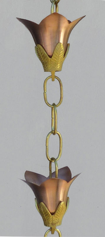 Regenkette (Kupfer) Regenketten (rain chains, kusari-doi) werden in Japan traditionell anstelle von Fallrohren benutzt und verleihen auch Ihrem Garten asiatischen Stil. Diese hochwertige Regenkette besteht aus massivem Kupfer (kein verkupfertes Blech). Ihre 10 Glieder sind e