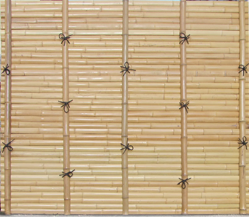 Zaunelement aus Bambusrohren